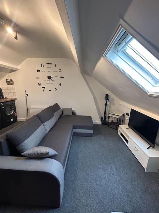 Rock Park Penthouse Apartment Llandrindod Wells Exterior photo
