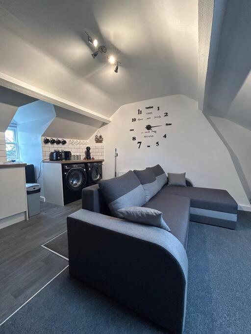 Rock Park Penthouse Apartment Llandrindod Wells Exterior photo